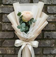 Букет цветов из:  Розы в Магнитогорске