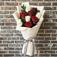 Букет цветов из:  Розы в Магнитогорске