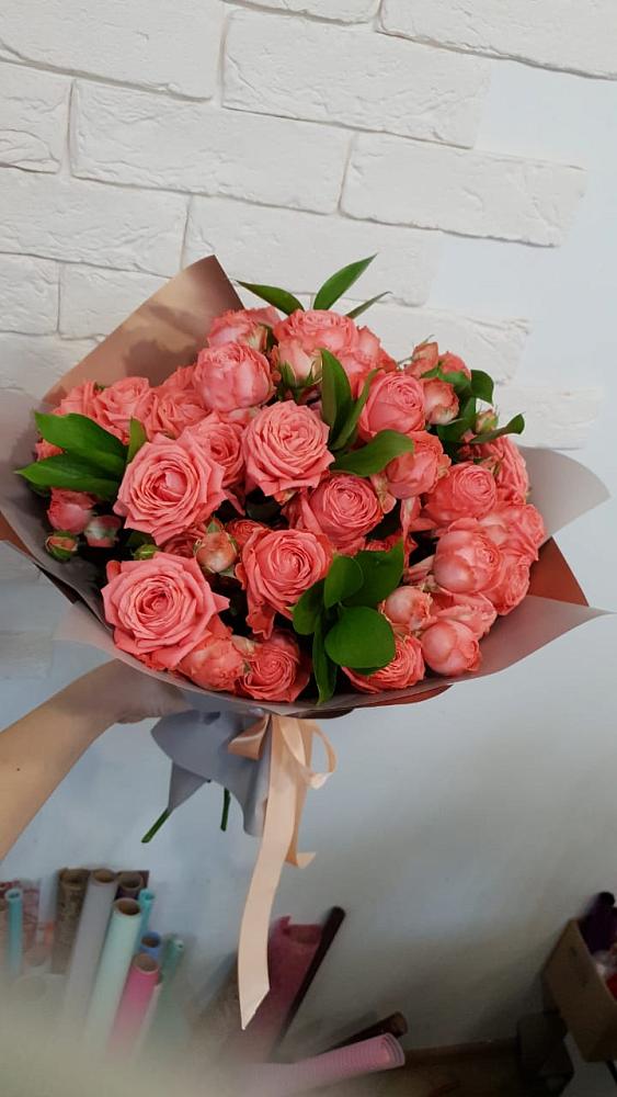 Букет цветов из: Розы в Магнитогорске