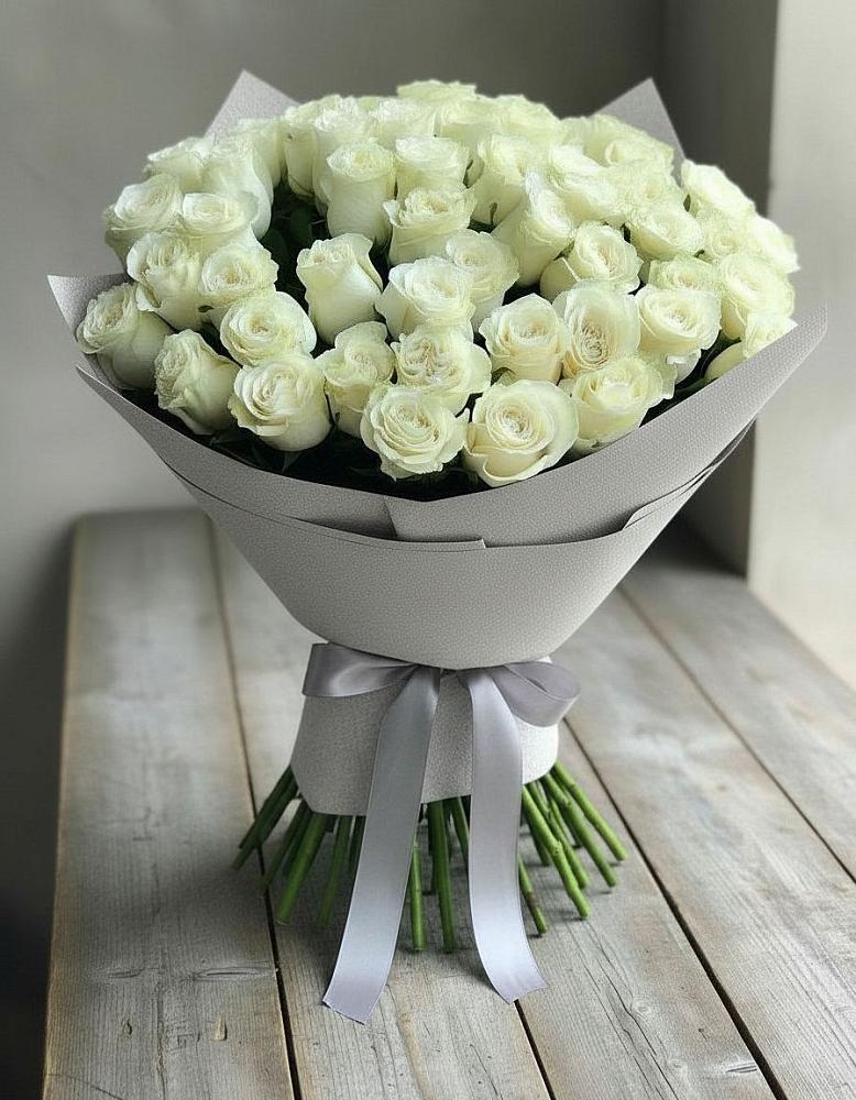 Букет 35 Белых роз в Магнитогорске