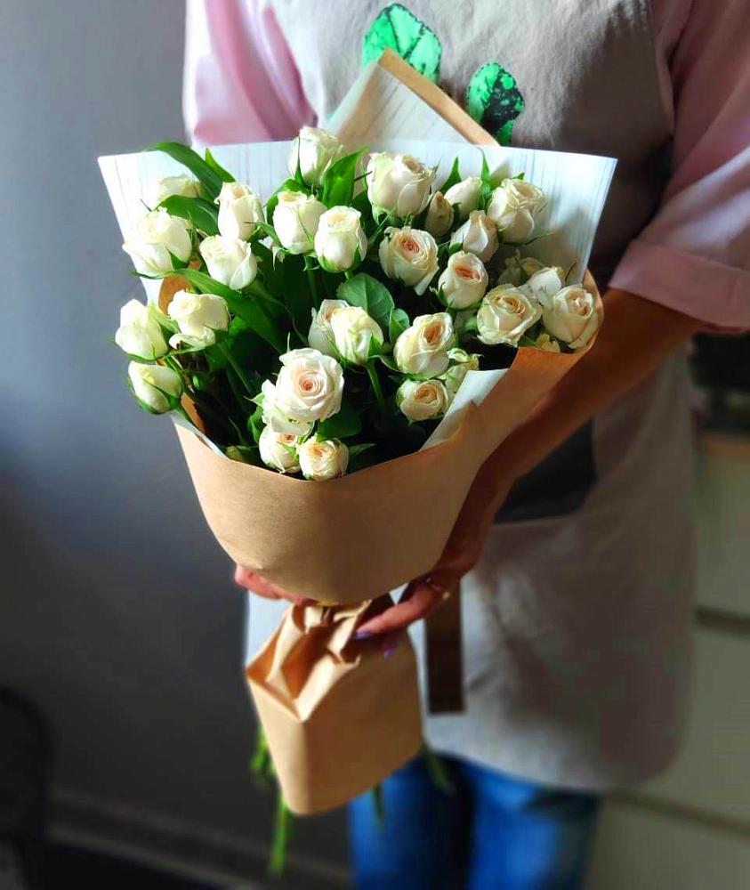 Букет цветов из: Розы в Магнитогорске