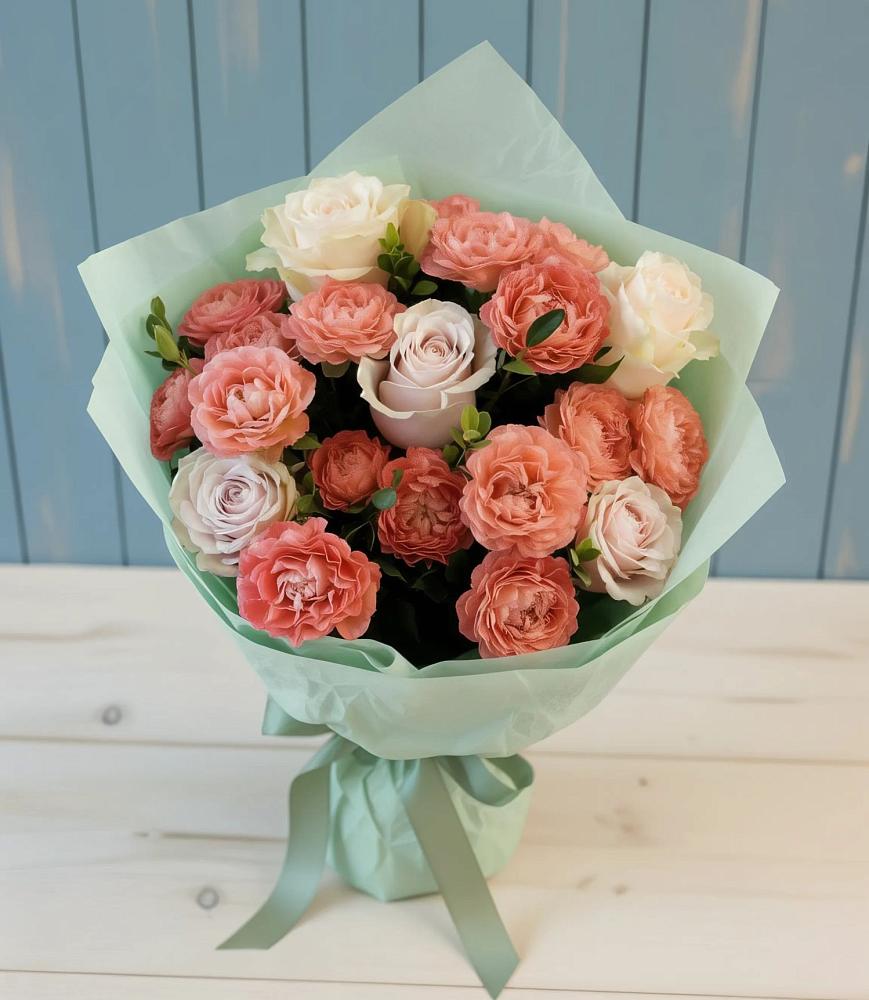 Букет цветов из: Розы в Магнитогорске