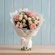 Букет цветов из:  Розы в Магнитогорске