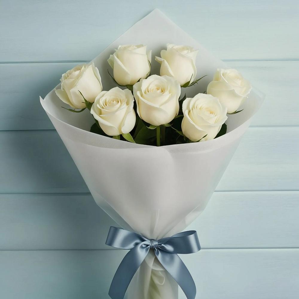 Букет 7 Белых роз Эдлесс Лав в Магнитогорске